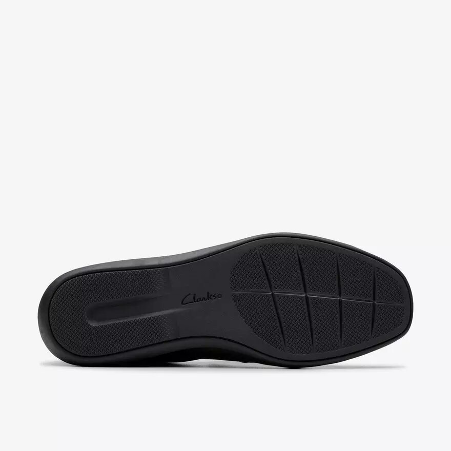 Zapatillas slip-on Lynell para mujer, de piel negra Zapatillas slip-on Lynell para mujer, de piel negra