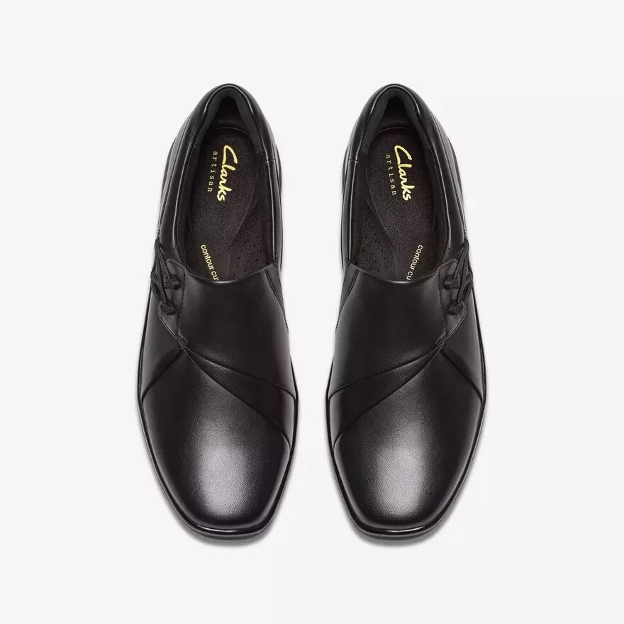 Zapatillas slip-on Lynell para mujer, de piel negra Zapatillas slip-on Lynell para mujer, de piel negra