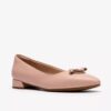 Zapatillas slip-on Natalyn Trim de piel rosa claro para mujer Zapatillas slip-on Natalyn Trim de piel rosa claro para mujer