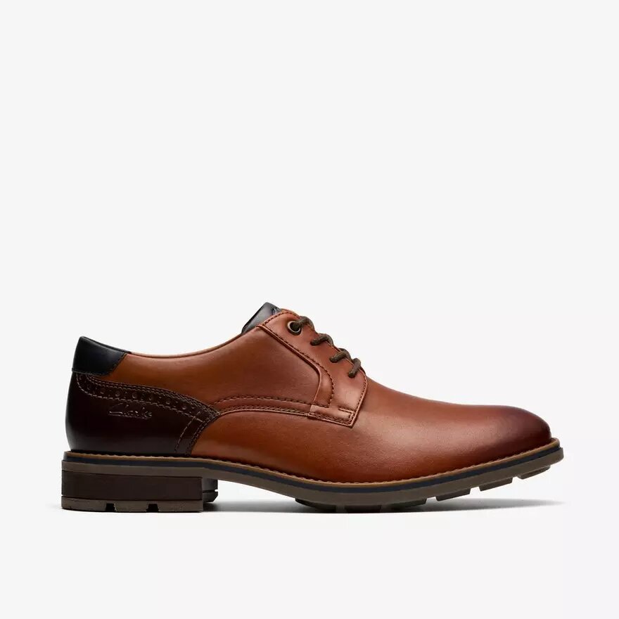 Zapatos de hombre Emmet Plain de piel en color tostado Zapatos de hombre Emmet Plain de piel en color tostado