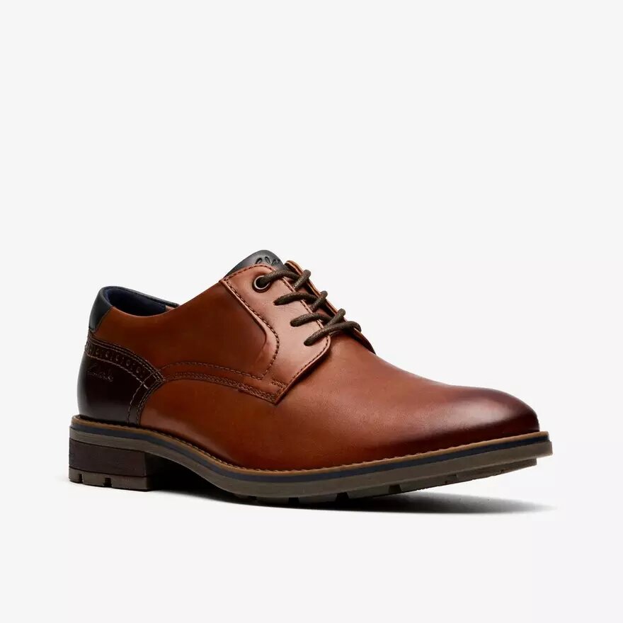 Zapatos de hombre Emmet Plain de piel en color tostado Zapatos de hombre Emmet Plain de piel en color tostado
