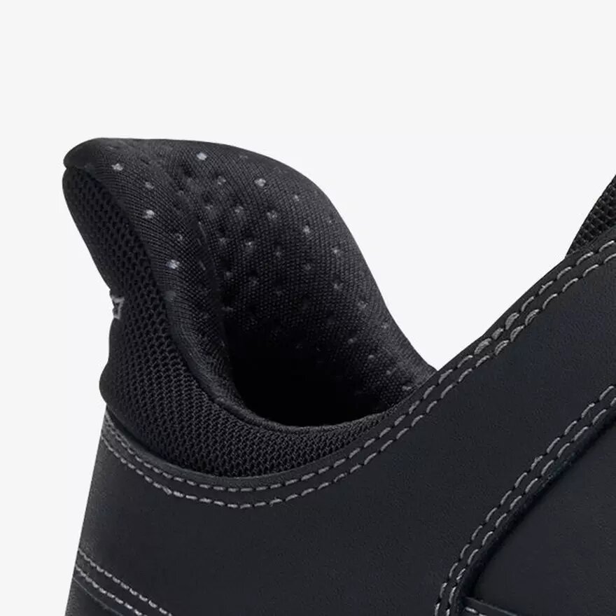 Zapatos de piel negros Mullan Easy para hombre Zapatos de piel negros Mullan Easy para hombre