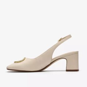 Zapatos de salón Fernie Sling de piel color crema para mujer