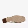 Zapatos de salón Fernie Sling de piel color crema para mujer Zapatos de salón Fernie Sling de piel color crema para mujer
