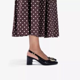 Zapatos de salón Fernie Sling para mujer, de charol negro