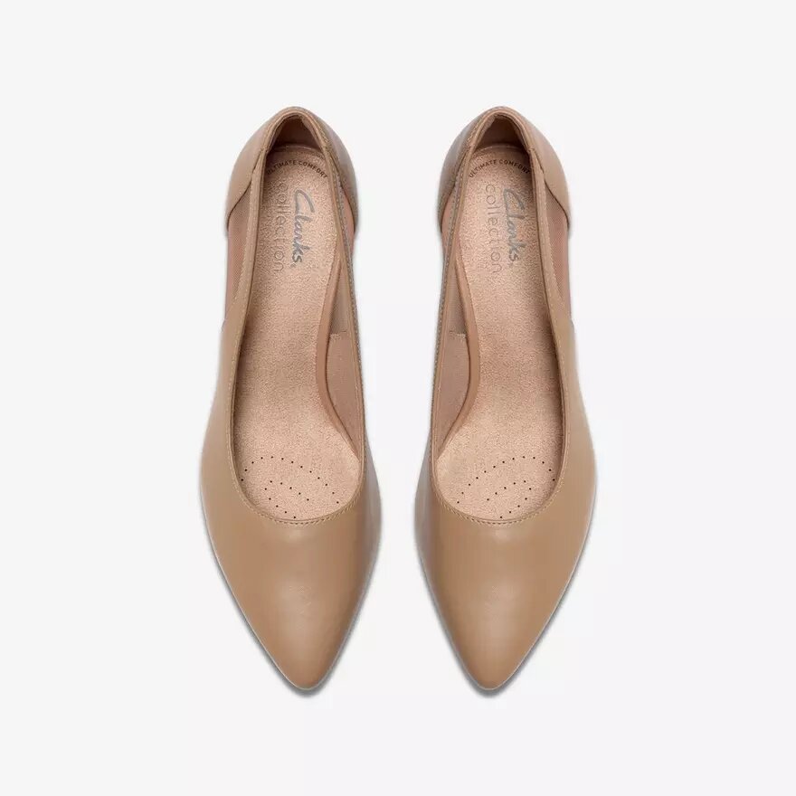 Zapatos de salón Kepley Cora para mujer en piel beige cálido Zapatos de salón Kepley Cora para mujer en piel beige cálido