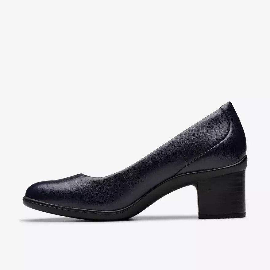 Zapatos de salón Shaya Poppy de cuero azul marino para mujer Zapatos de salón Shaya Poppy de cuero azul marino para mujer