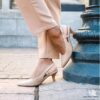 Zapatos de tacón de piel beige Kepley Lane para mujer Zapatos de tacón de piel beige Kepley Lane para mujer