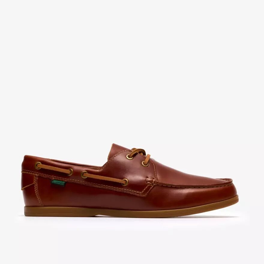 Zapatos náuticos de cordones Charmouth para hombre en piel color tostado Zapatos náuticos de cordones Charmouth para hombre en piel color tostado