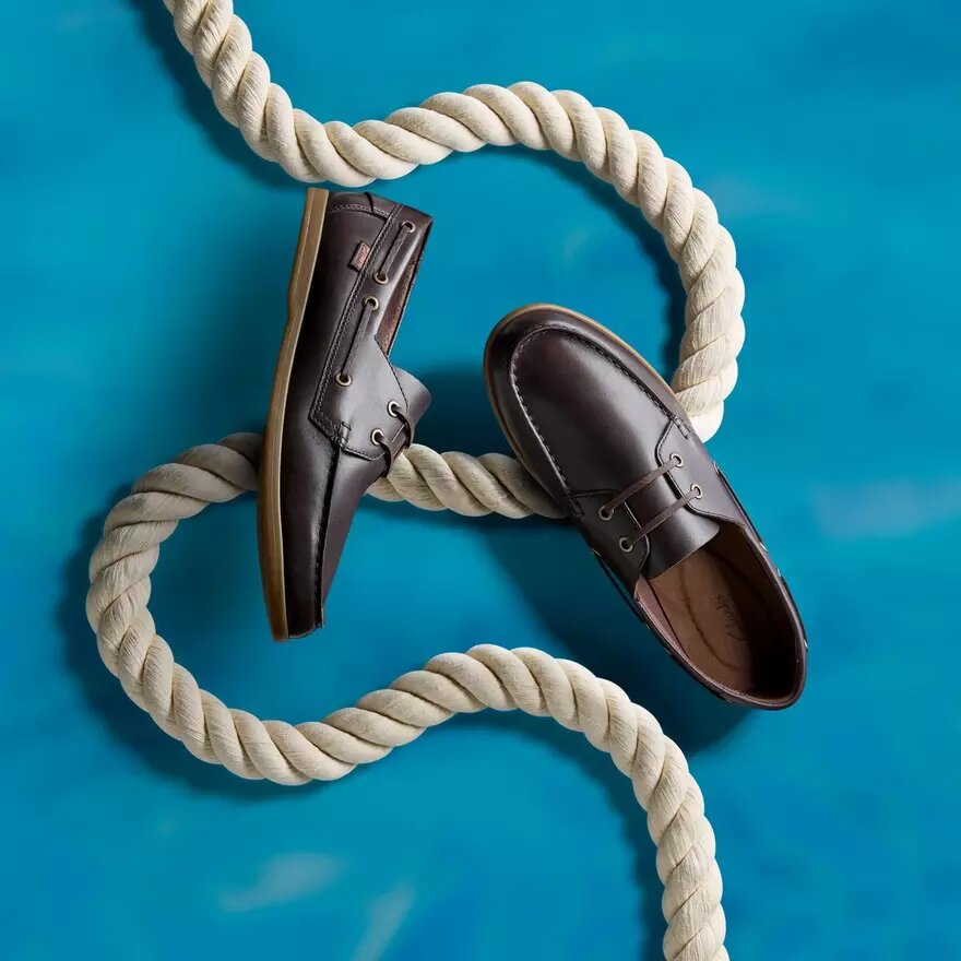 Zapatos náuticos de cuero marrón con cordones Charmouth para hombre Zapatos náuticos de cuero marrón con cordones Charmouth para hombre