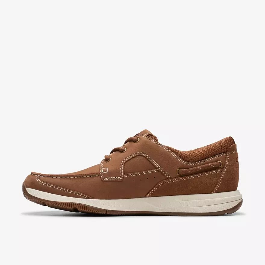 Zapatos náuticos de hombre Sailview con cordones, de nubuck color tostado claro Zapatos náuticos de hombre Sailview con cordones, de nubuck color tostado claro