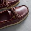 Zapatos náuticos Godney para mujer. Zapatos náuticos británicos de piel color tostado