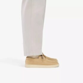 Zapatos náuticos Lockford para hombre en ante color arena oscuro