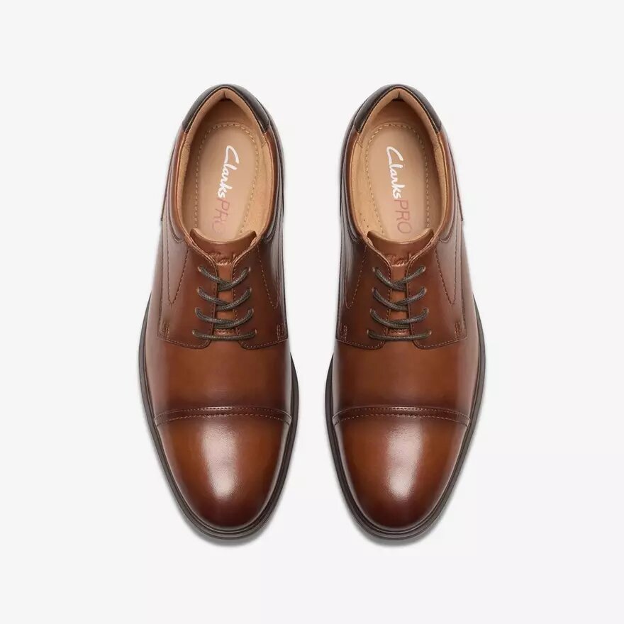 Zapatos Oxford Eldredge Cap de cuero marrón oscuro para hombre | Clark’s Zapatos Oxford Eldredge Cap de cuero marrón oscuro para hombre | Clark’s