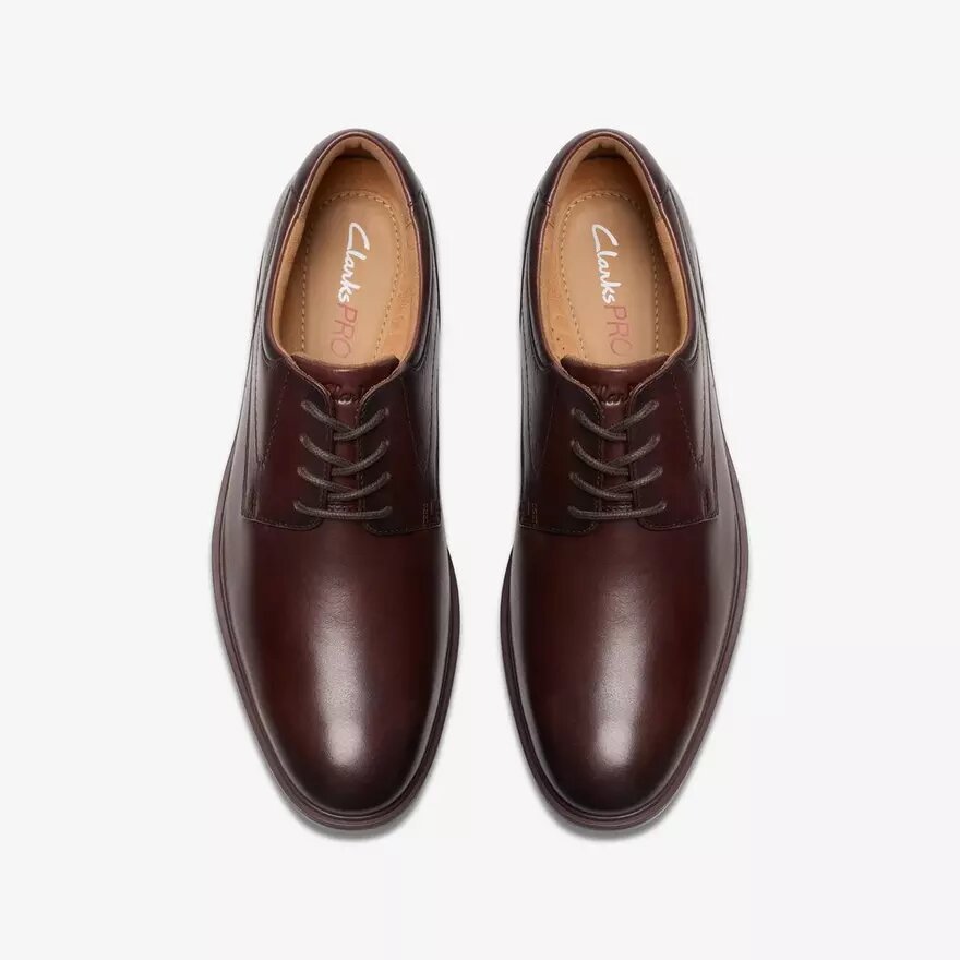 Zapatos Oxford Eldredge para hombre, de piel lisa marrón oscuro | Clark’s Zapatos Oxford Eldredge para hombre, de piel lisa marrón oscuro | Clark’s