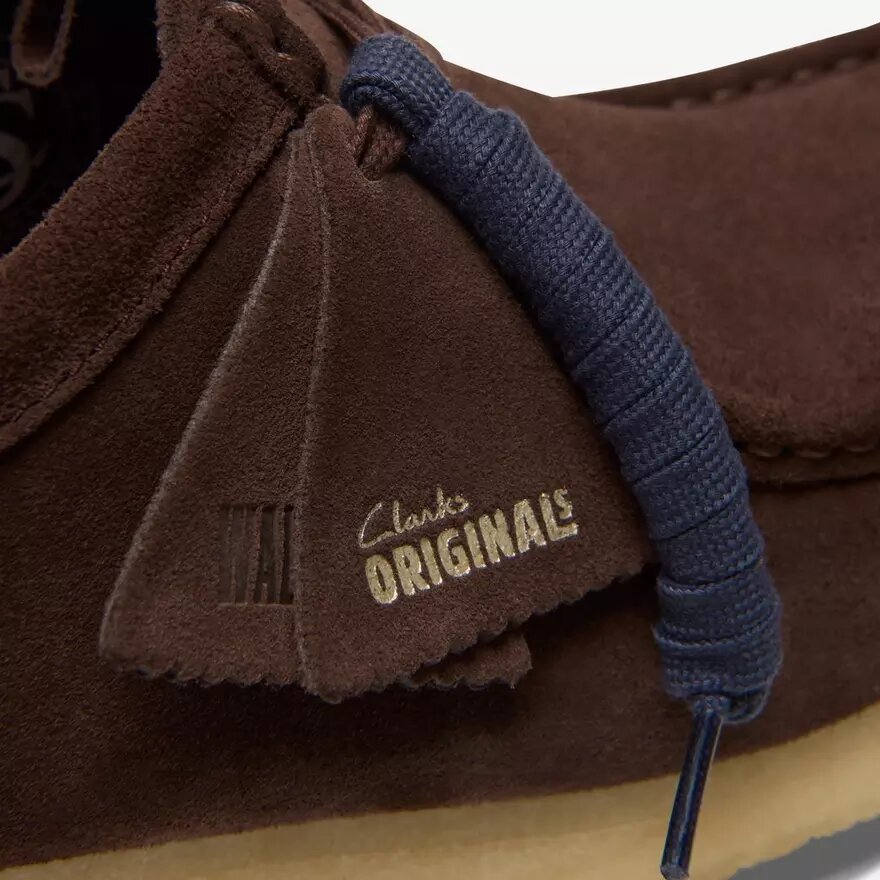 Zapatos Wallabee™ de ante marrón oscuro para hombre Zapatos Wallabee™ de ante marrón oscuro para hombre