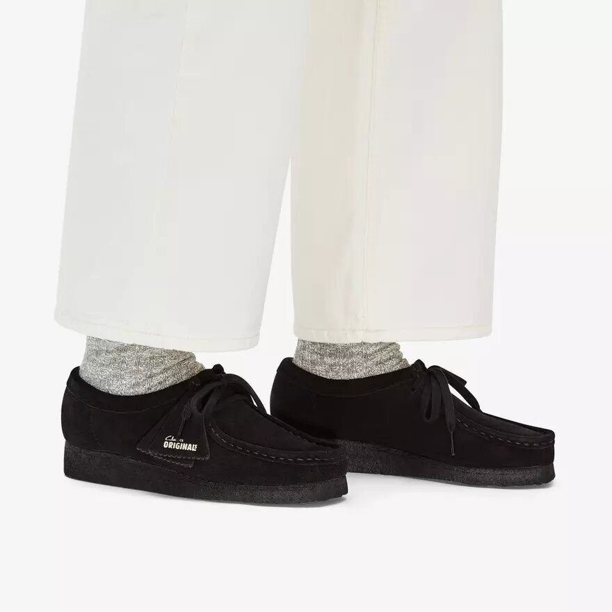 Zapatos Wallabee™ de ante negro para mujer Zapatos Wallabee™ de ante negro para mujer