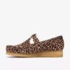 Zapatos Wallabee T-Bar con estampado de leopardo para mujer