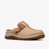 Zuecos Orlene para mujer en nubuck color topo: zuecos y Mules Zuecos Orlene para mujer en nubuck color topo: zuecos y Mules